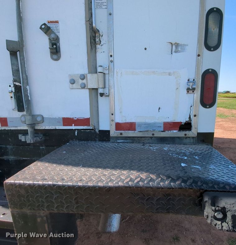 image for item MX9349 2013 Ford F650 Super Duty  box truck