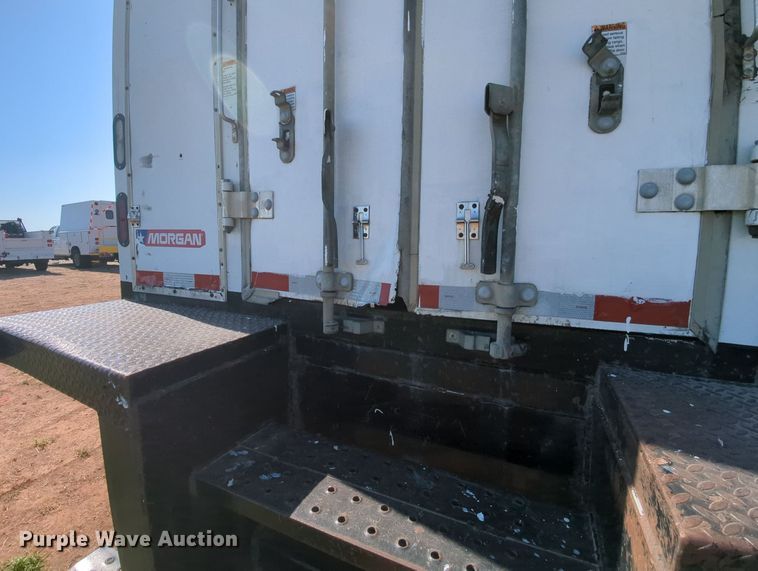 image for item MX9349 2013 Ford F650 Super Duty  box truck