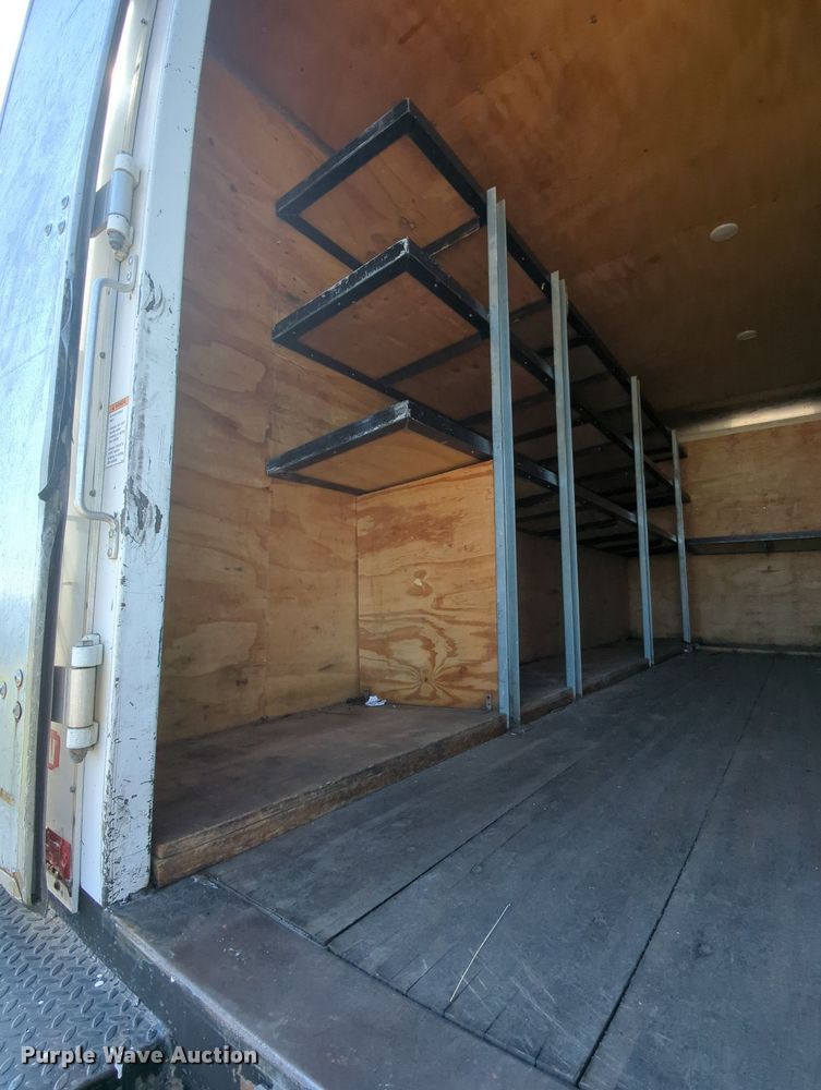 image for item MX9349 2013 Ford F650 Super Duty  box truck