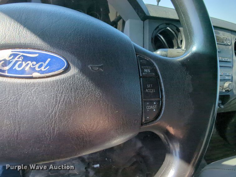 image for item MX9349 2013 Ford F650 Super Duty  box truck