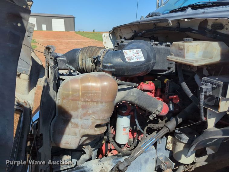 image for item MX9349 2013 Ford F650 Super Duty  box truck