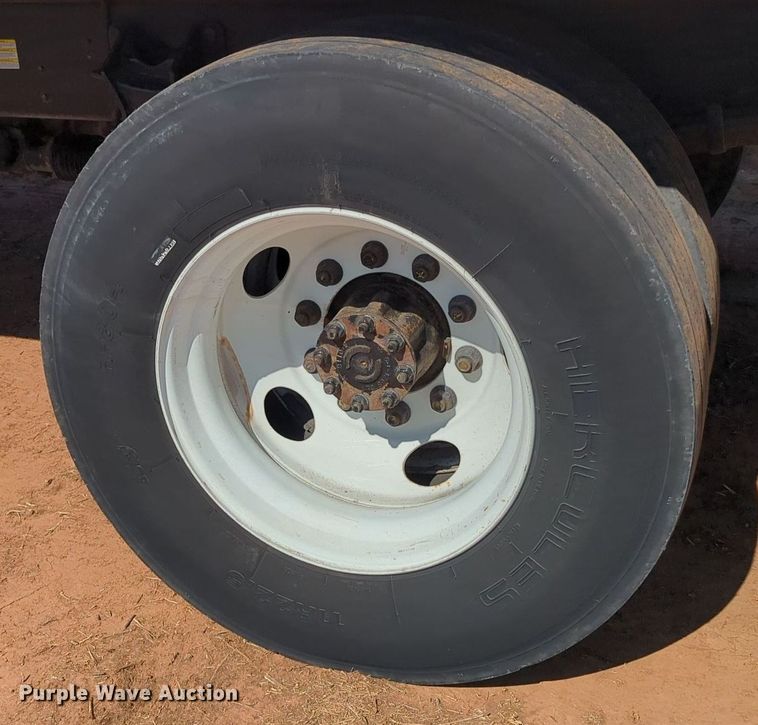 image for item MX9349 2013 Ford F650 Super Duty  box truck