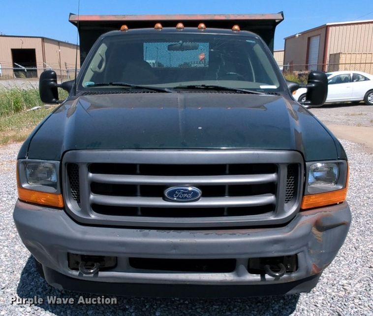 image for item MX9352 2001 Ford  F350 Super Duty XL  dump bed pickup truck