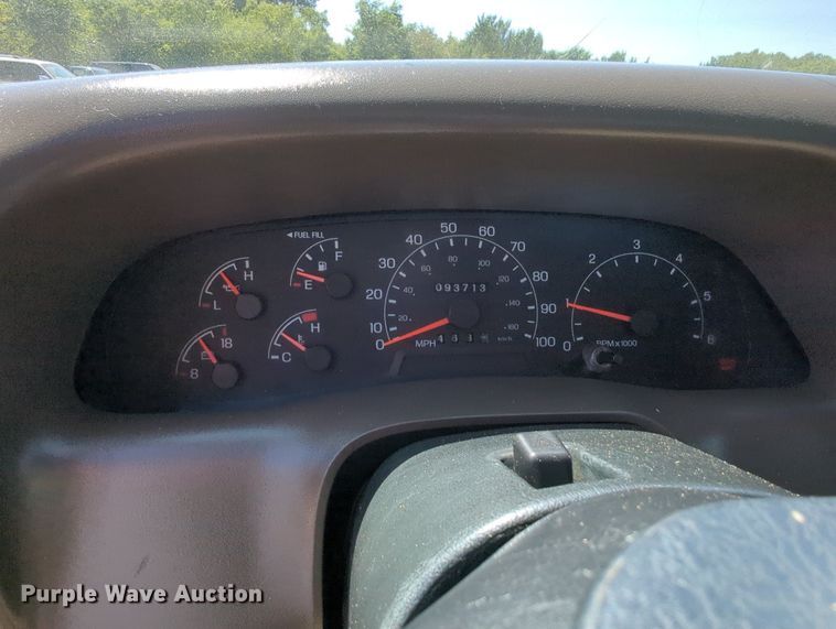 image for item MX9352 2001 Ford  F350 Super Duty XL  dump bed pickup truck