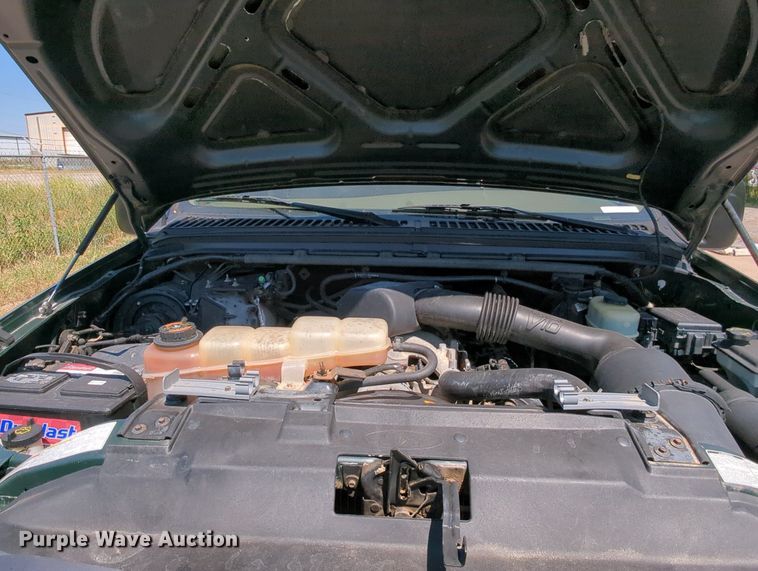 image for item MX9352 2001 Ford  F350 Super Duty XL  dump bed pickup truck