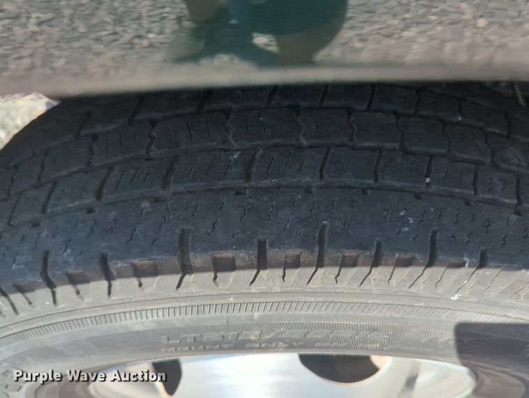 image for item MX9352 2001 Ford  F350 Super Duty XL  dump bed pickup truck