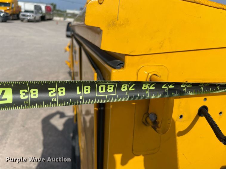 image for item MY9502 2018 Ford F350 Super Duty  utility bed pickup truck