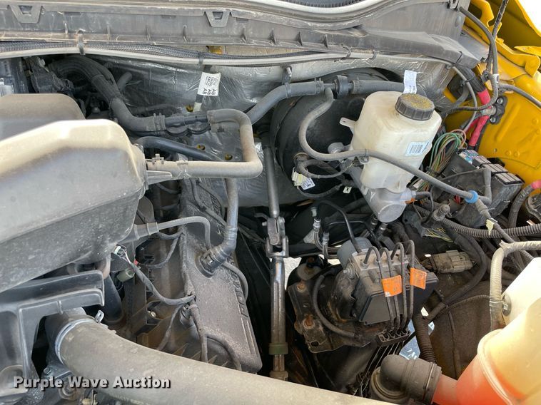 image for item MY9502 2018 Ford F350 Super Duty  utility bed pickup truck