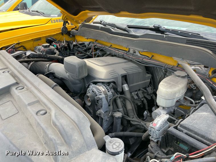 image for item MY9503 2017  Chevrolet Silverado 3500HD  utility bed pickup truck