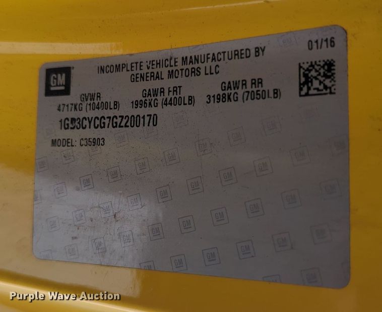 image for item MY9506 2016  Chevrolet Silverado 3500HD  utility bed pickup truck