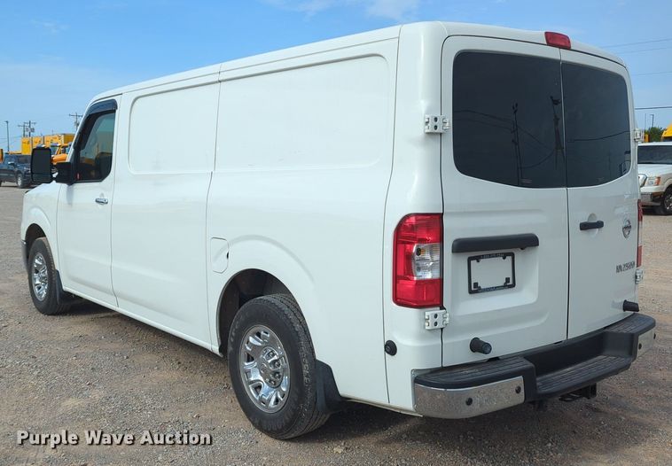 image for item MY9509 2017 Nissan NV2500HD  van