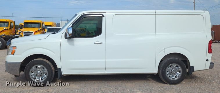 image for item MY9509 2017 Nissan NV2500HD  van