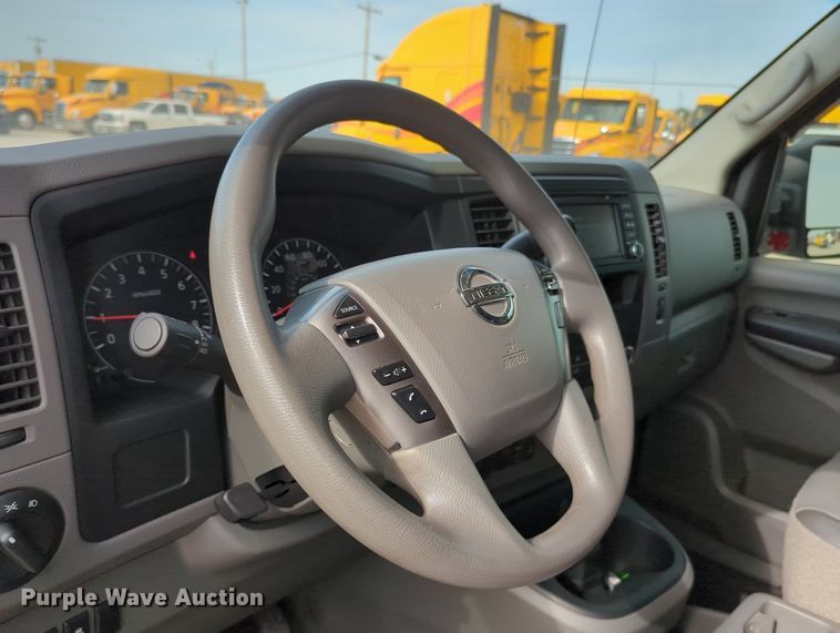 image for item MY9509 2017 Nissan NV2500HD  van