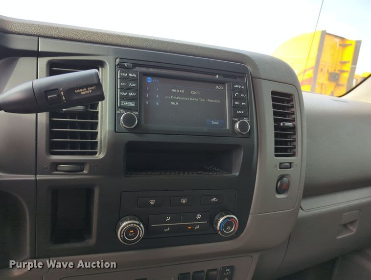 image for item MY9509 2017 Nissan NV2500HD  van