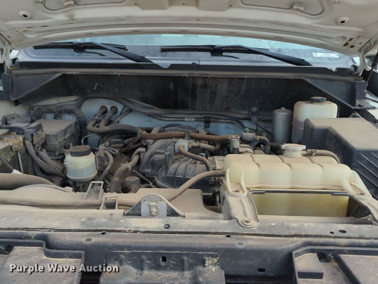 image for item MY9509 2017 Nissan NV2500HD  van