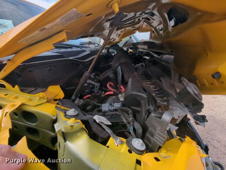 image for item MY9510 2022 Ford  F350 Super Duty  pickup truck cab and chassis