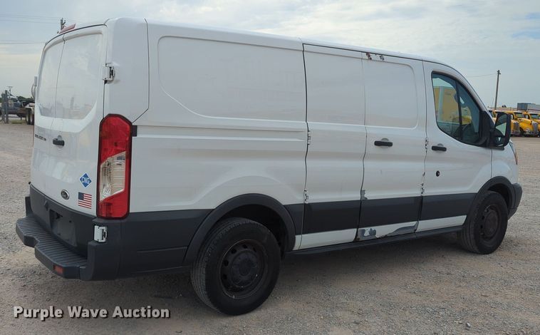 image for item MY9512 2018 Ford Transit 150  van
