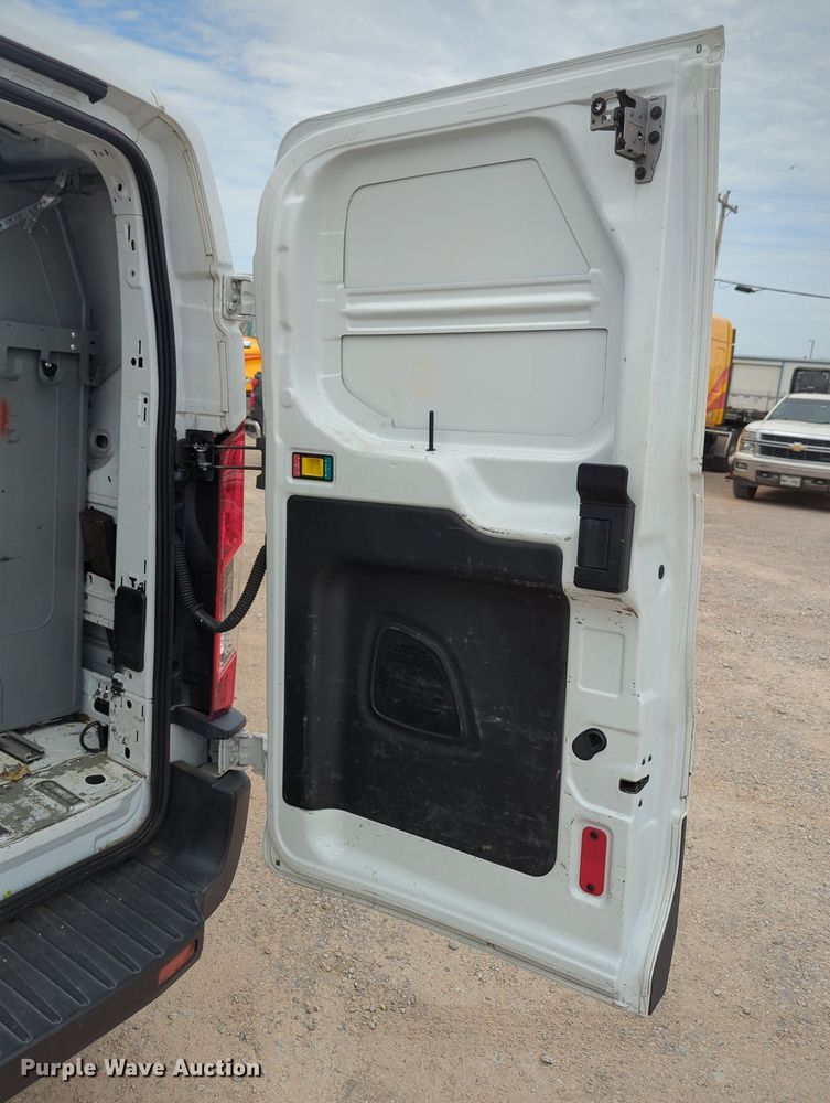 image for item MY9512 2018 Ford Transit 150  van