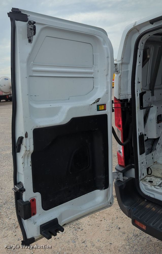 image for item MY9512 2018 Ford Transit 150  van