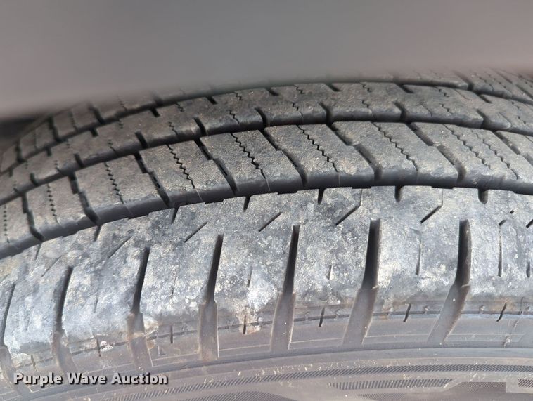 image for item MY9512 2018 Ford Transit 150  van