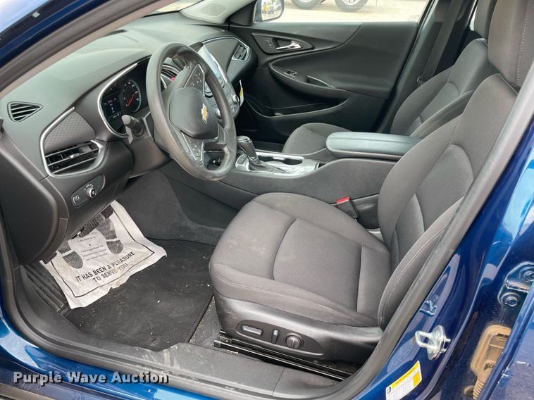 image for item MY9514 2019 Chevrolet Malibu LT