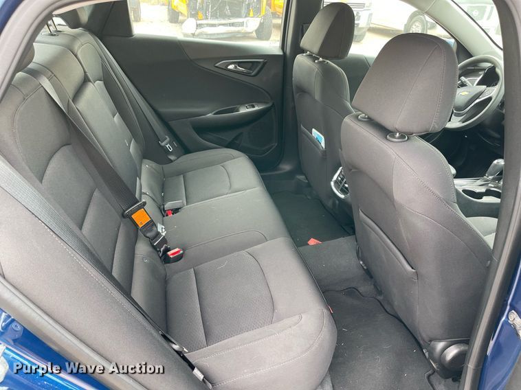 image for item MY9514 2019 Chevrolet Malibu LT