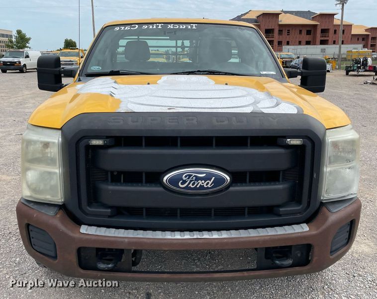 image for item MY9515 2011  Ford F250 Super Duty  utility bed pickup truck