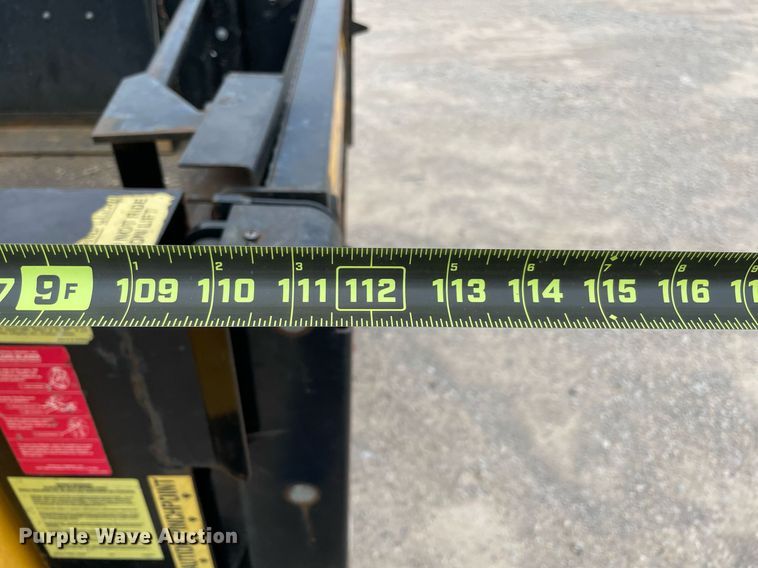 image for item MY9515 2011  Ford F250 Super Duty  utility bed pickup truck