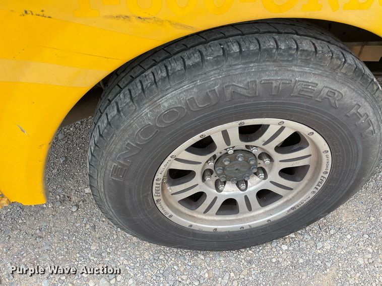 image for item MY9515 2011  Ford F250 Super Duty  utility bed pickup truck