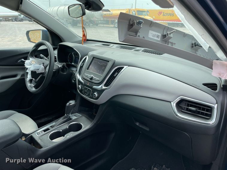 image for item MY9517 2020  Chevrolet Equinox  SUV