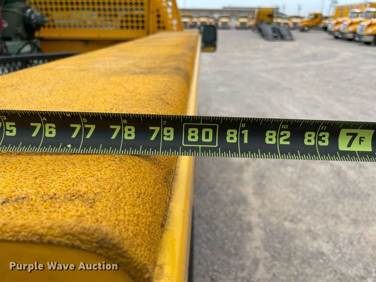 image for item MY9532 2017 Chevrolet Silverado 3500HD  utility bed pickup truck