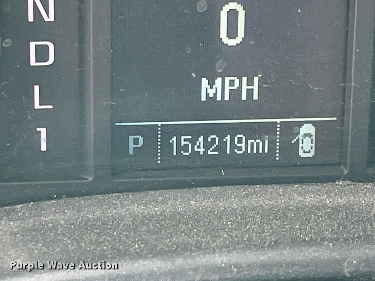 image for item MY9532 2017 Chevrolet Silverado 3500HD  utility bed pickup truck