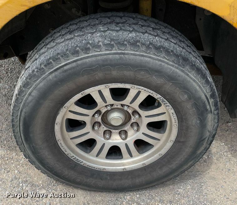 image for item MY9533 2008 Ford F250 Super Duty  utility bed pickup truck