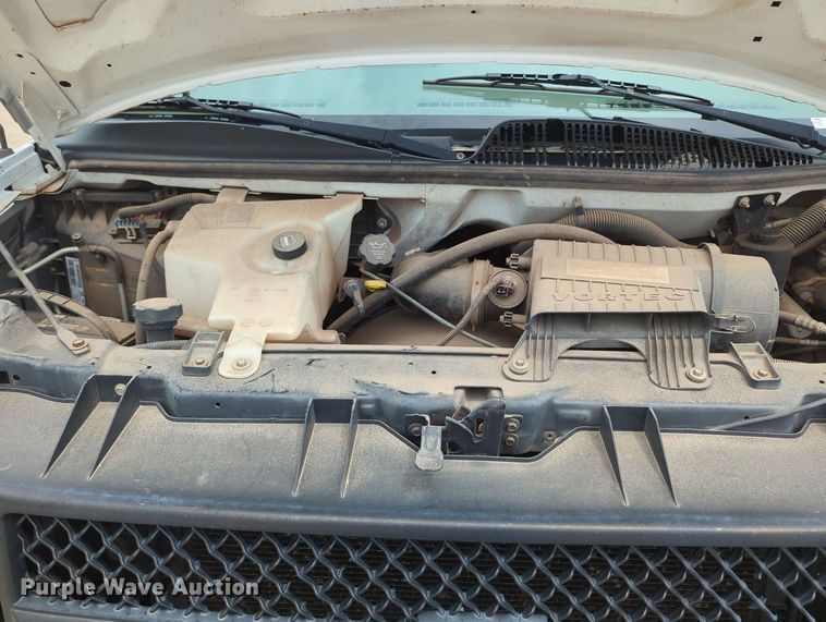 image for item MY9534 2007 Chevrolet Express 1500 Cargo  van