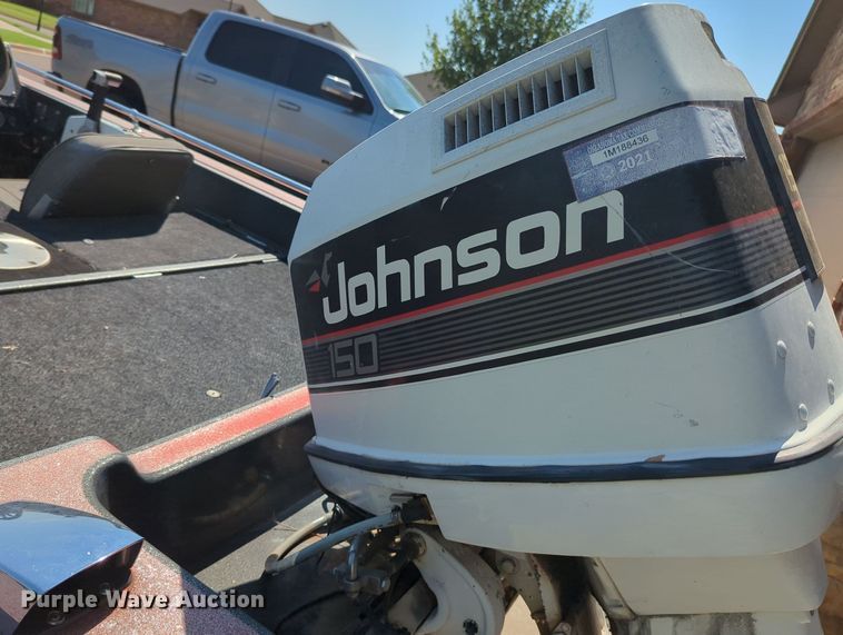 image for item MY9815 1985 Champion  boat