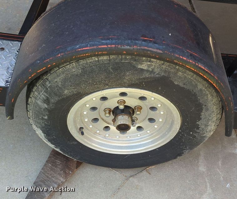 image for item MY9815 1985 Champion  boat