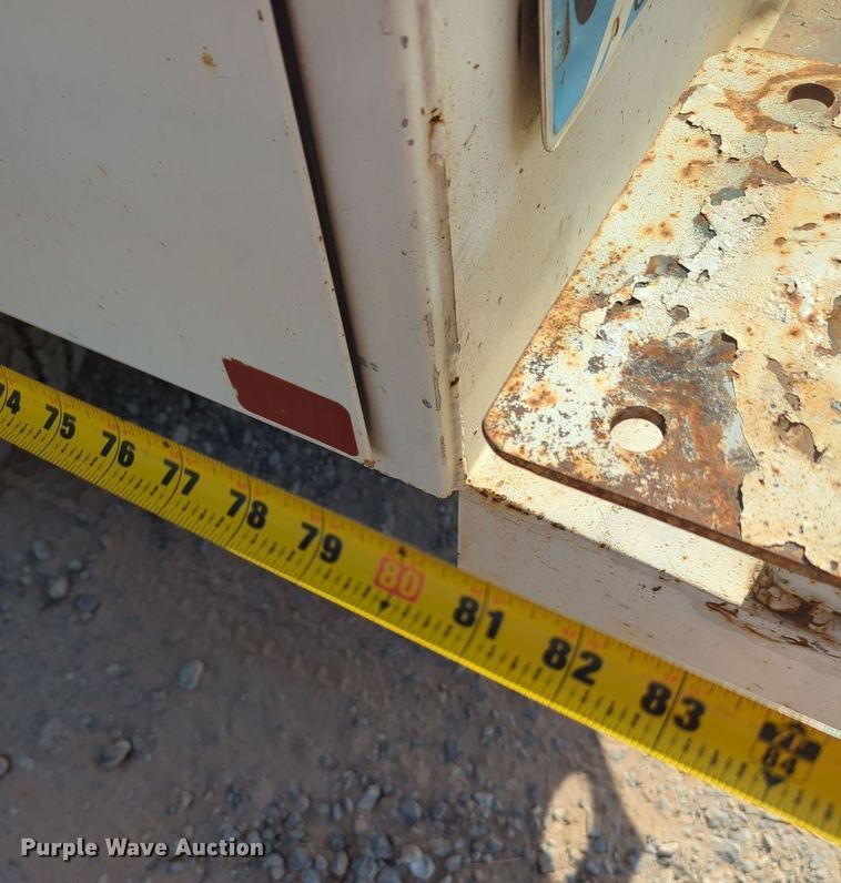 image for item MY9829 2005 Chevrolet Silverado 2500 HD  Ext. Cab utility bed pickup truck