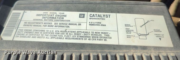 image for item MY9829 2005 Chevrolet Silverado 2500 HD  Ext. Cab utility bed pickup truck