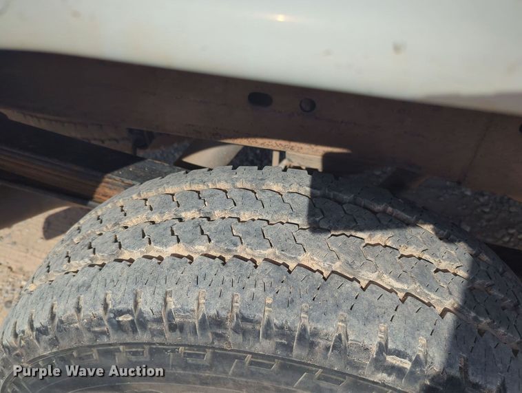 image for item MY9829 2005 Chevrolet Silverado 2500 HD  Ext. Cab utility bed pickup truck