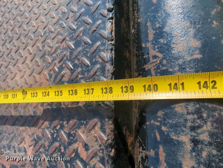 image for item MY9830 2014 Dodge Ram 3500  flatbed pickup truck