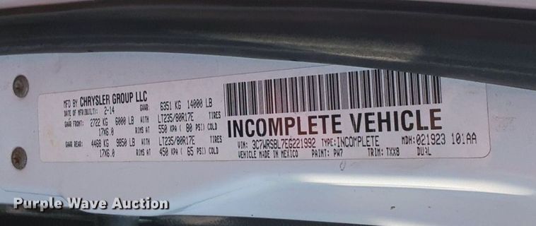 image for item MY9830 2014 Dodge Ram 3500  flatbed pickup truck