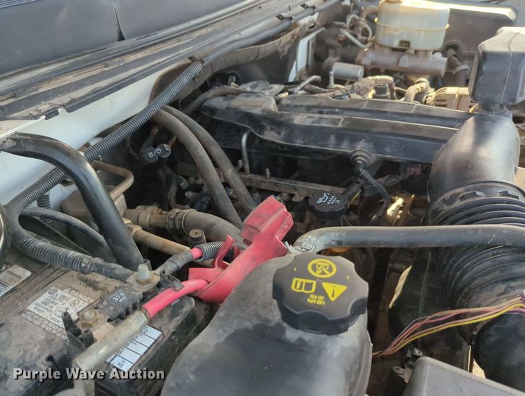 image for item MY9871 2011 Chevrolet 2500HD  Ext. Cab flatbed pickup truck