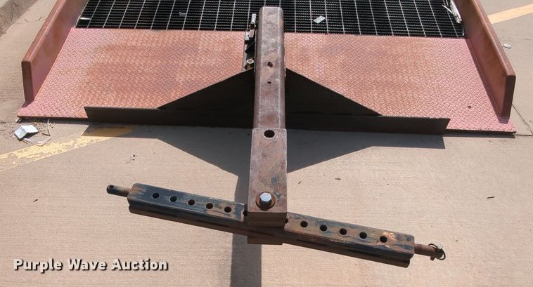 image for item MY9872 Yard King C-2010235-L-W2  loading dock