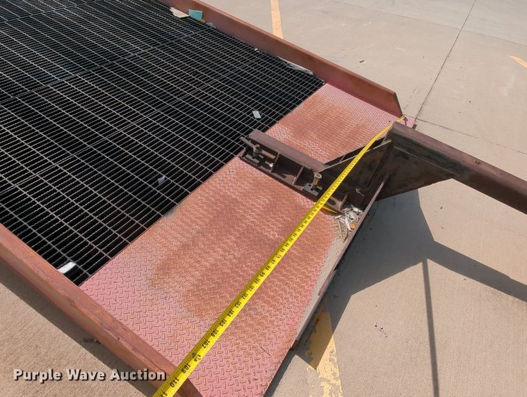 image for item MY9872 Yard King C-2010235-L-W2  loading dock