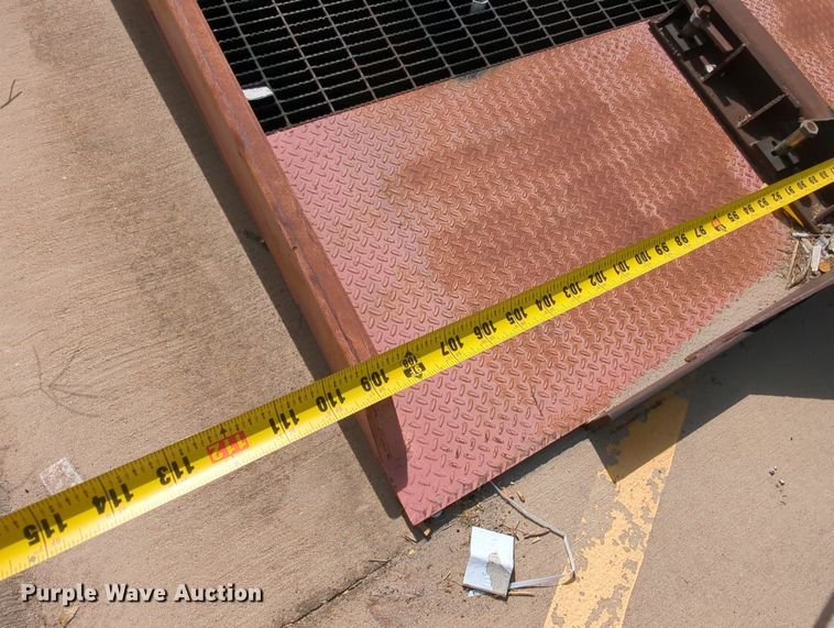 image for item MY9872 Yard King C-2010235-L-W2  loading dock