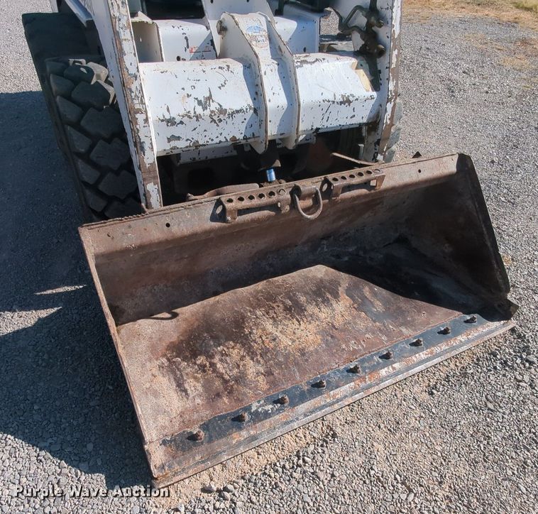 image for item MY9879 1994 Bobcat 753  skid steer loader
