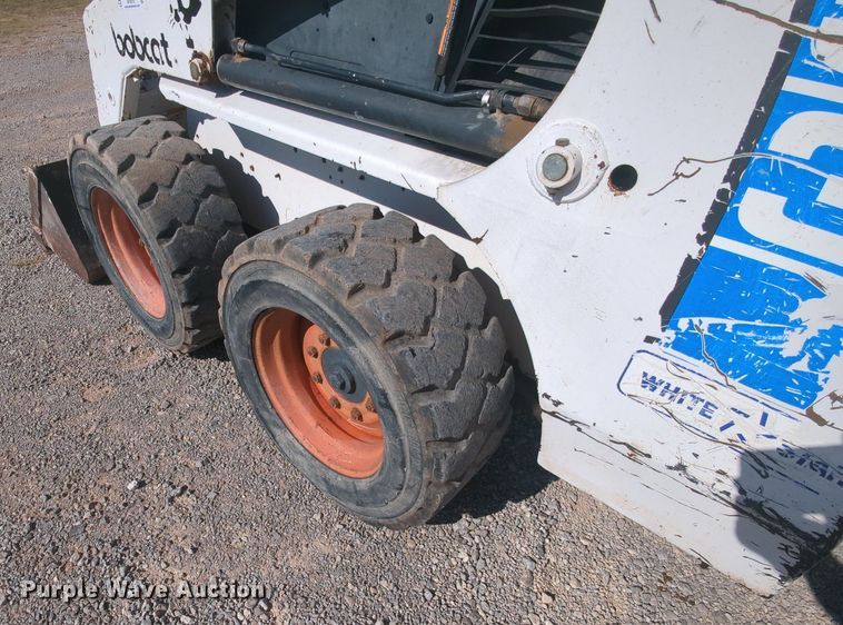 image for item MY9879 1994 Bobcat 753  skid steer loader