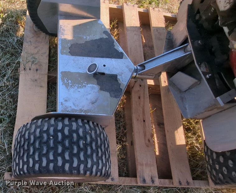 image for item MY9883 Ground Logic  applicator