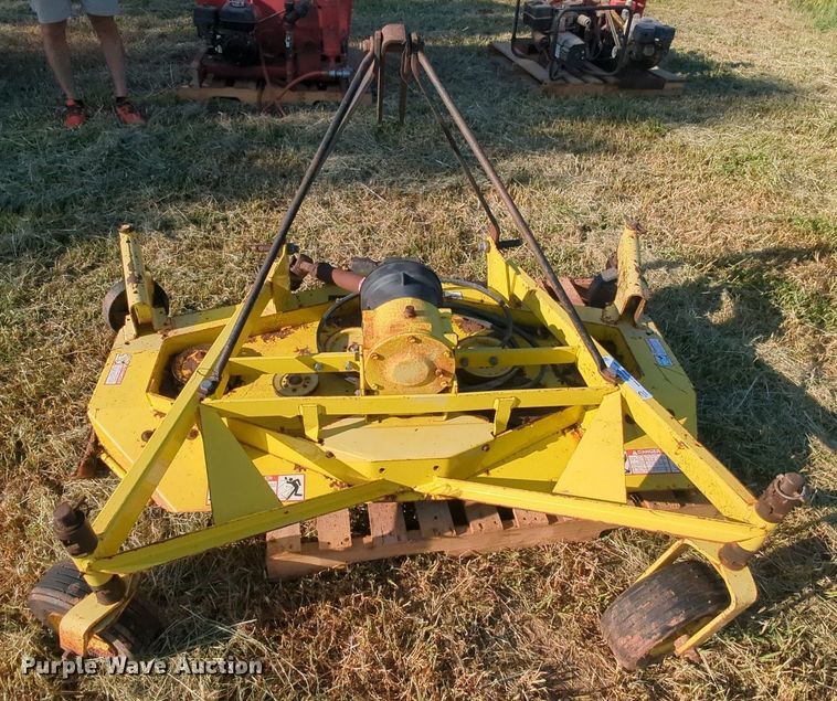 image for item MY9884 Finish mower