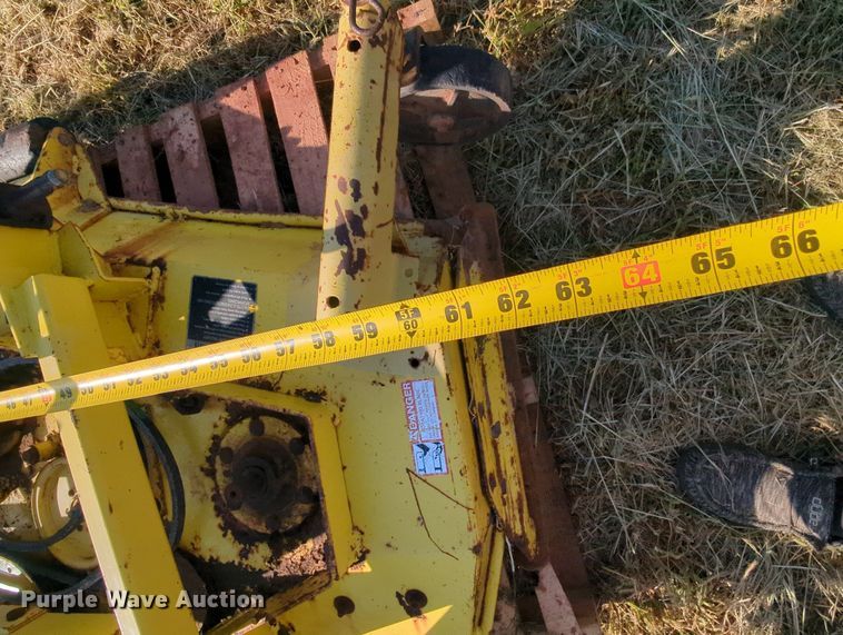 image for item MY9884 Finish mower